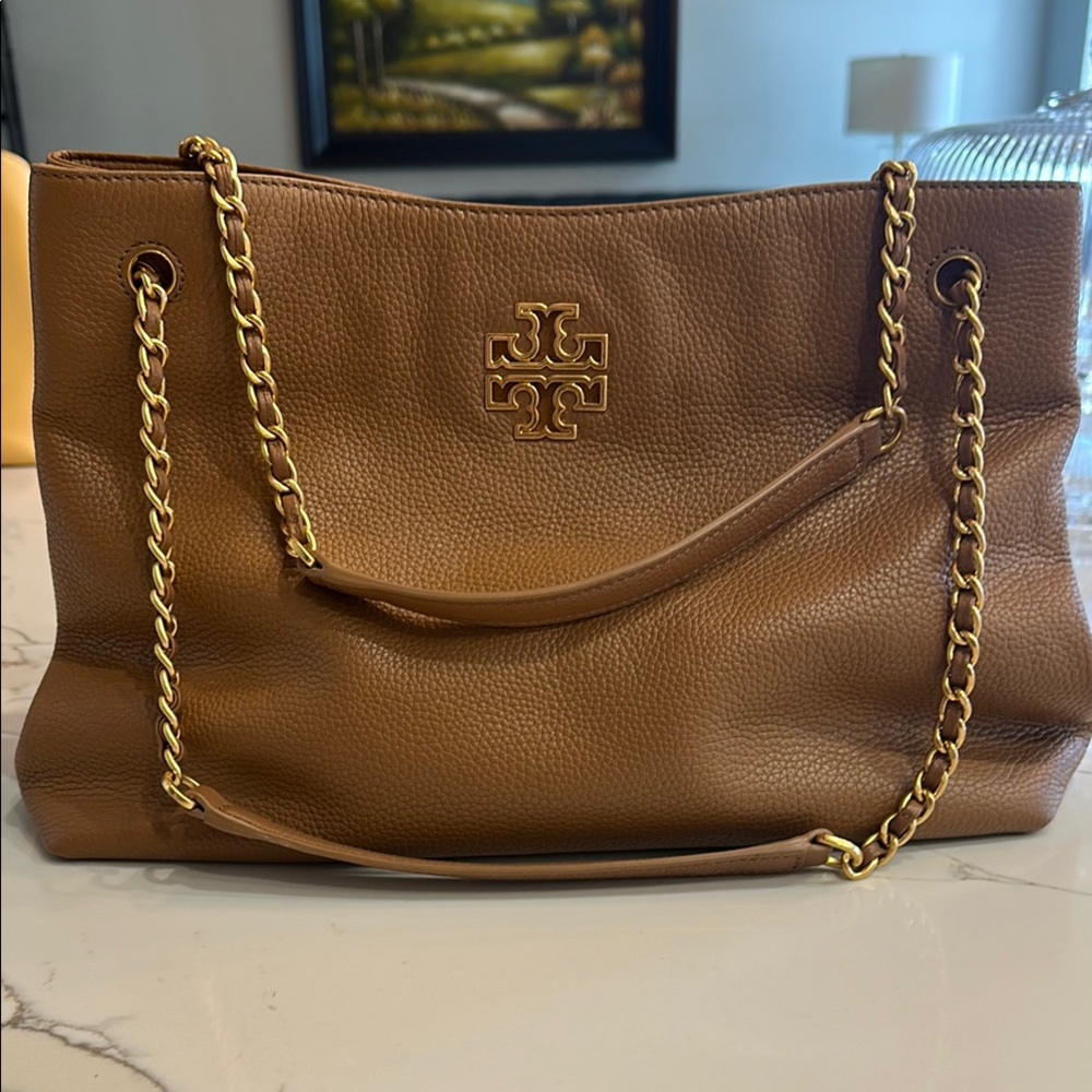 Tory Burch Brown Leather Shoulder Bag with Gold Chain